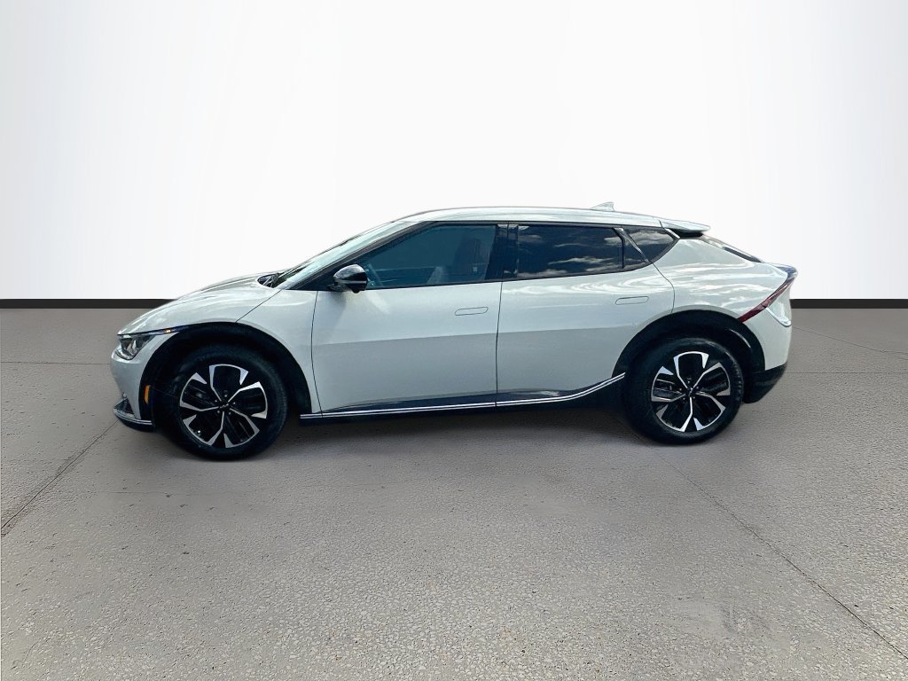 Certified 2023 Kia EV6 Wind w/ Wind Technology Package RWD image 4