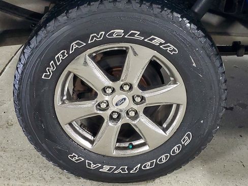 Used 2020 Ford F150 XLT w/ XTR Package AWD/4WD image 6