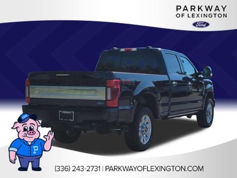 Used 2022 Ford F250 Platinum w/ FX4 Off-Road Package AWD/4WD image 5