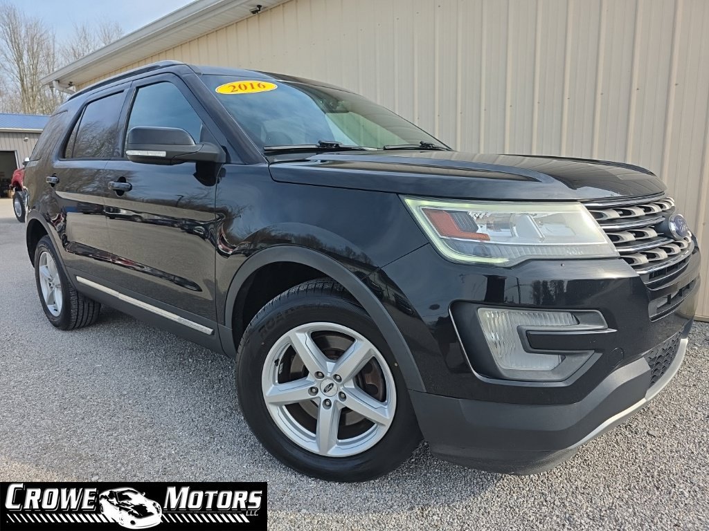 Used 2016 Ford Explorer XLT w/ Equipment Group 201A AWD/4WD image 1