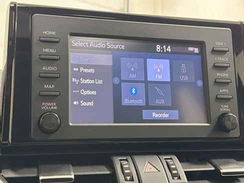 Certified 2019 Toyota RAV4 XLE Premium w/ Cold Weather Package AWD/4WD image 18
