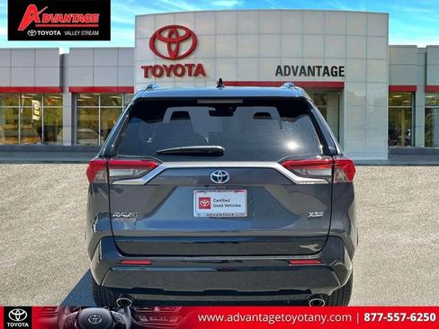 Certified 2024 Toyota RAV4 XSE w/ Weather Package AWD/4WD image 8