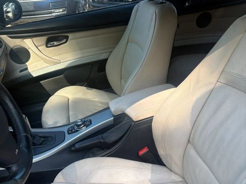 Used 2013 BMW 335i xDrive Coupe AWD/4WD image 32
