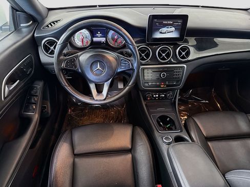 Used 2016 Mercedes-Benz CLA 250 image 17