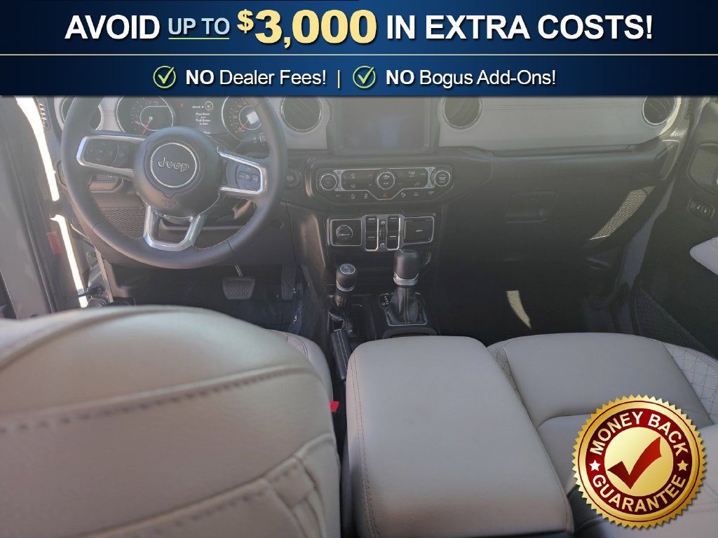 Used 2023 Jeep Gladiator Overland AWD/4WD image 17