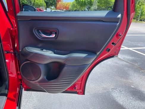 Certified 2025 Honda HR-V Sport image 34