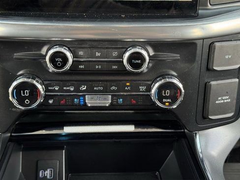 Used 2021 Ford F150 Lariat w/ Equipment Group 502A High image 20