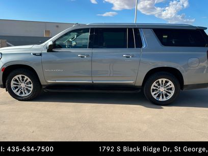 Used 2023 GMC Yukon XL SLT