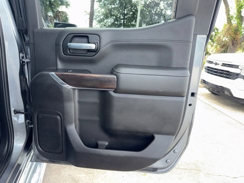 Used 2020 GMC Sierra 1500 SLT w/ SLT Premium Plus Package RWD image 34