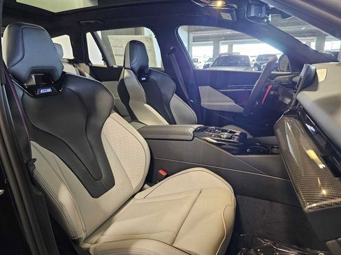 New 2027 BMW M5 Touring AWD/4WD image 34