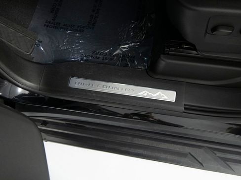 Used 2025 Chevrolet Tahoe High Country w/ Sun And Tow Package image 16