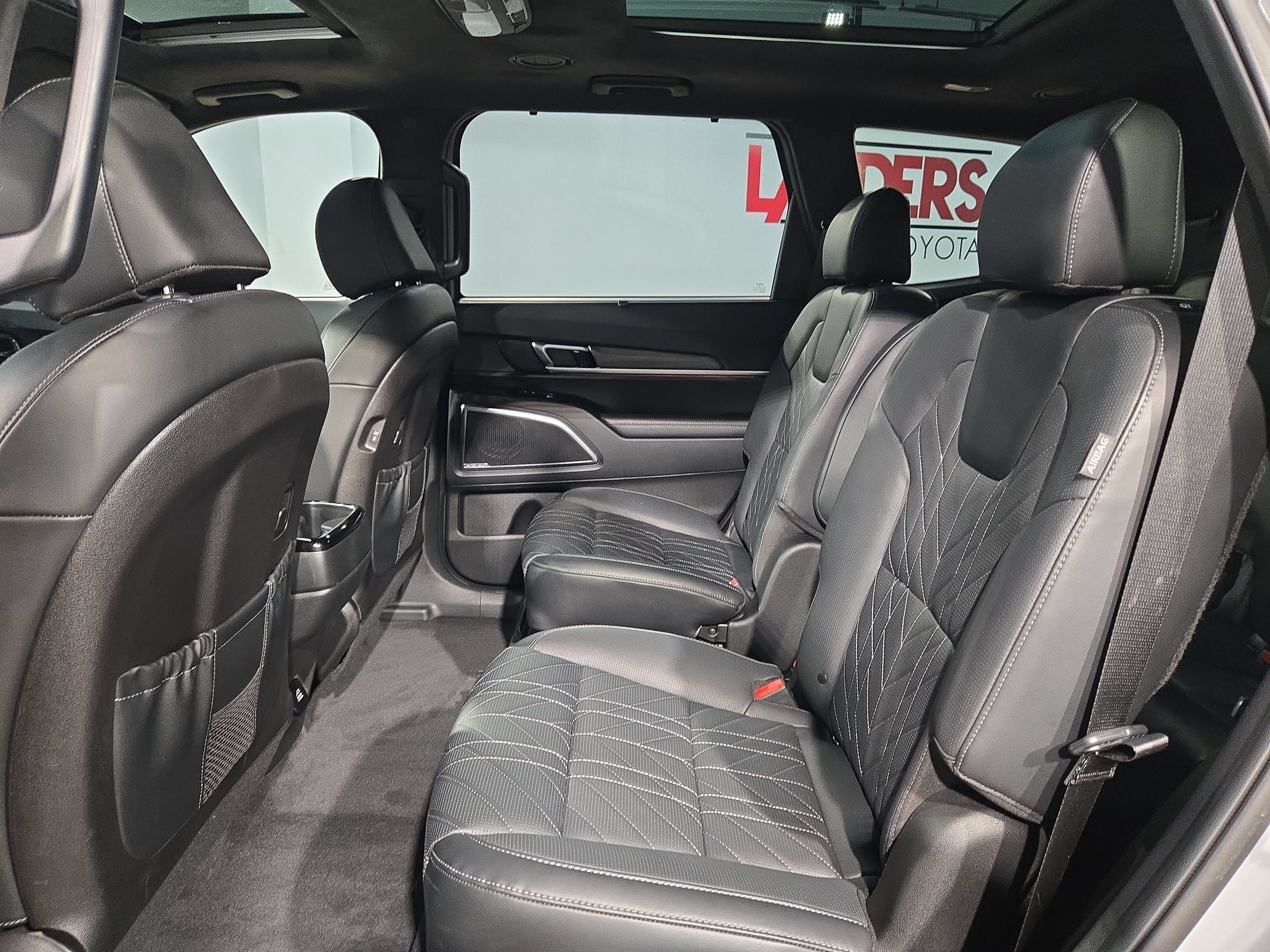 Used 2025 Kia Telluride SX Prestige X-Line AWD/4WD image 37