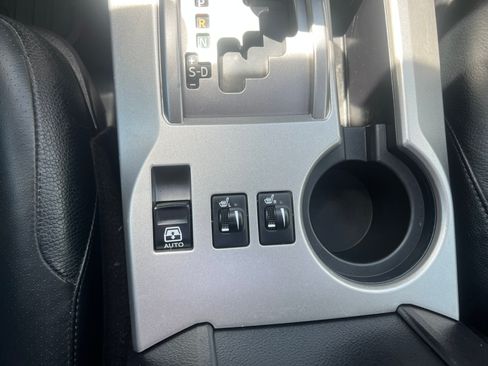 Used 2013 Toyota 4Runner Limited AWD/4WD image 20