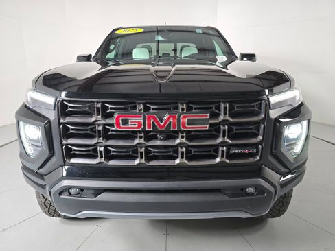 Used 2025 GMC Canyon AT4 w/ AT4X Package image 8