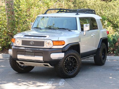 Used 2007 Toyota FJ Cruiser 4WD image 10