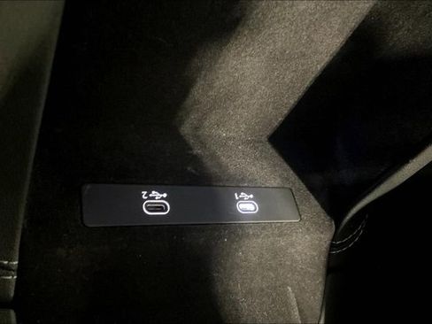 Used 2022 Audi A6 Premium Plus w/ Premium Plus Package image 33