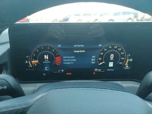 Used 2024 Ford Mustang Dark Horse image 20