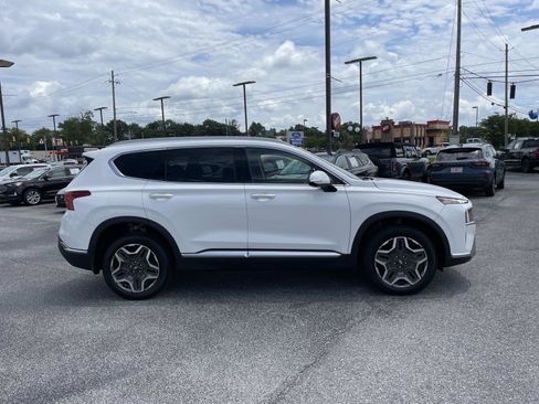 Used 2023 Hyundai Santa Fe Limited AWD/4WD image 2