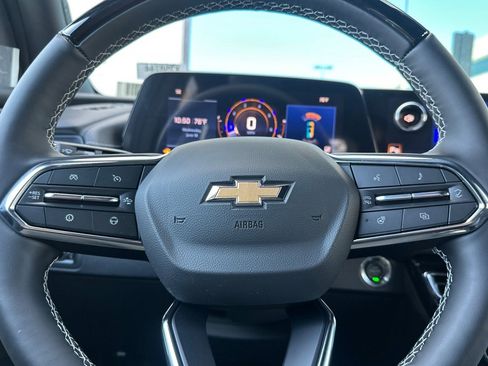 New 2025 Chevrolet Traverse LT w/ Enhanced Driving Package image 27