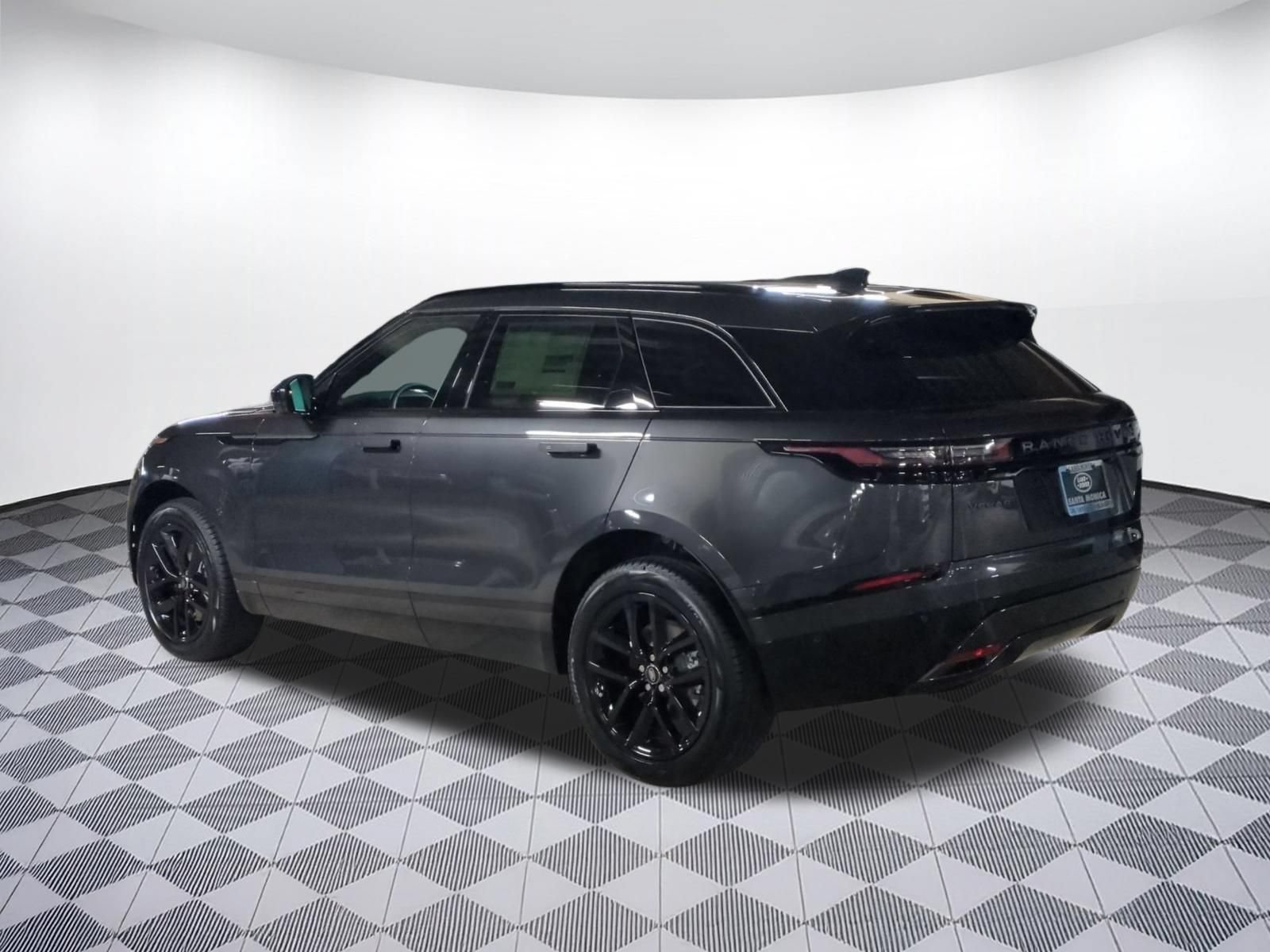 New 2026 Land Rover Range Rover Velar Dynamic SE AWD/4WD image 3