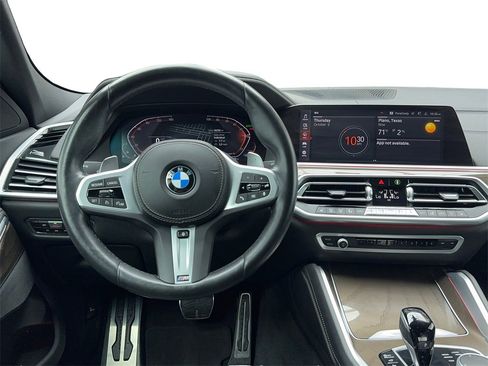 Used 2022 BMW X6 xDrive40i w/ M Sport Package image 17