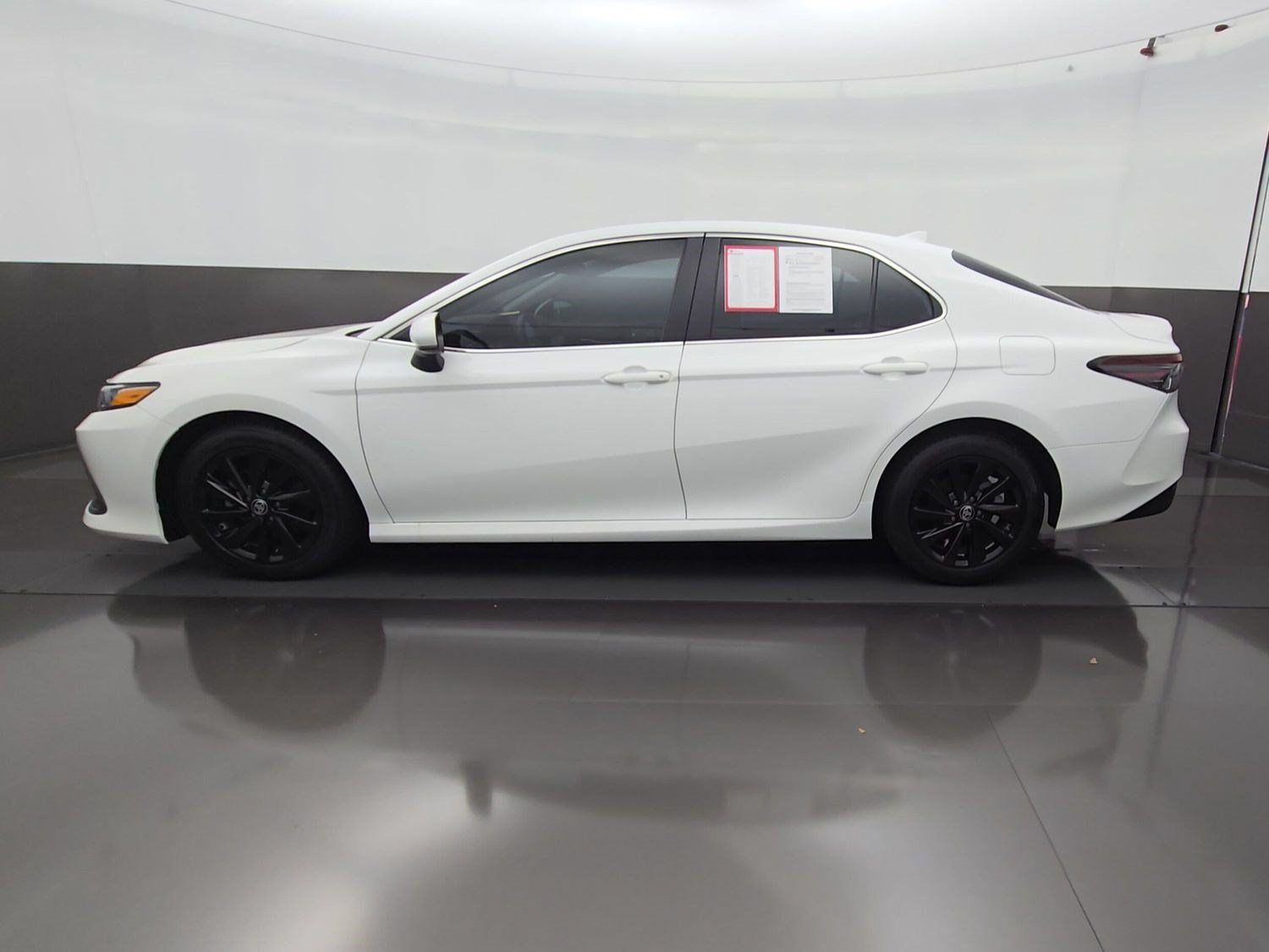 Certified 2023 Toyota Camry LE FWD image 6