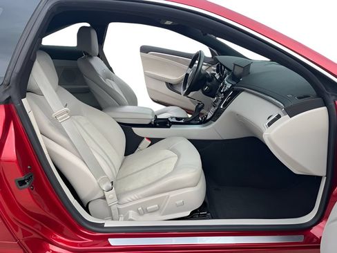 Used 2014 Cadillac CTS V RWD image 31