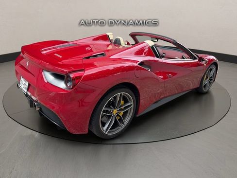 Used 2017 Ferrari 488 Spider RWD image 5