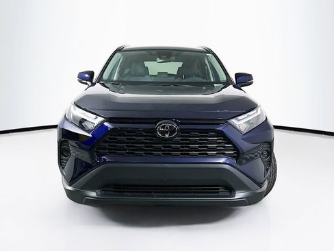 Used 2025 Toyota RAV4 XLE FWD image 5