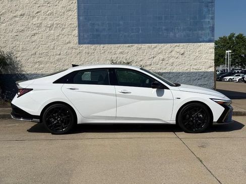 New 2026 Hyundai Elantra N Line FWD image 2
