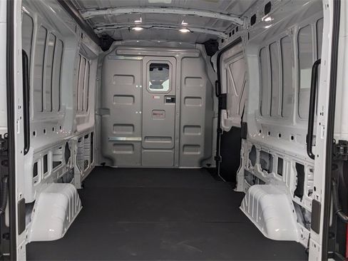 New 2025 Ford Transit 250 148 Medium Roof image 7