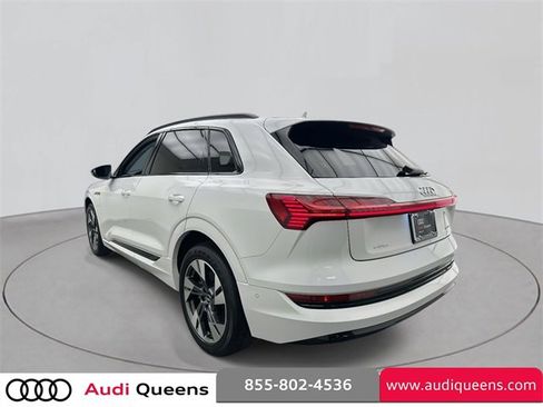 Used 2021 Audi e-tron Premium w/ Convenience Plus Package image 2