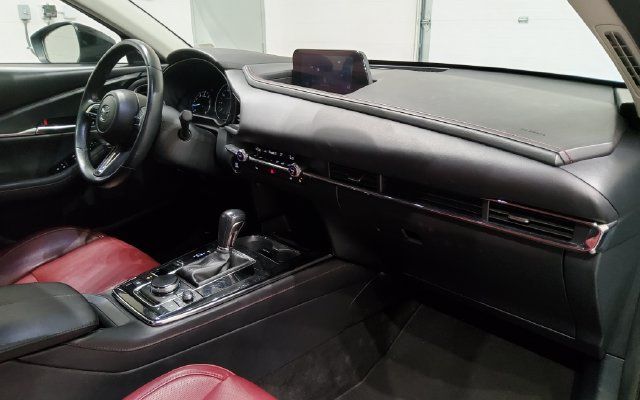 Used 2024 MAZDA CX-30 AWD 2.5 S w/ Preferred Package image 19