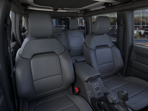 New 2026 Ford Bronco Badlands AWD/4WD image 11