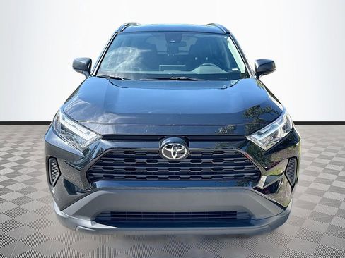Used 2025 Toyota RAV4 LE AWD/4WD image 2