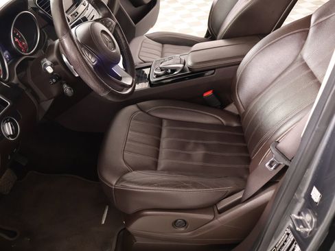 Used 2018 Mercedes-Benz GLS 450 4MATIC image 12