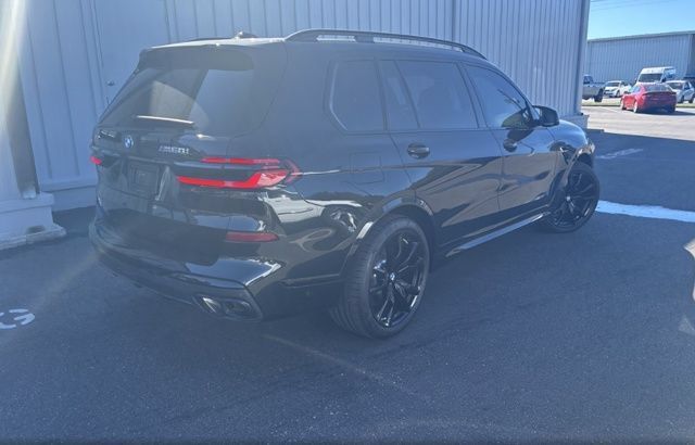Certified 2025 BMW X7 M60i AWD/4WD image 6