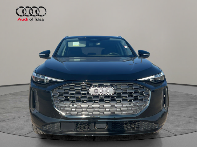 Used 2025 Audi Q5 Premium Plus w/ Premium Plus AWD/4WD image 8