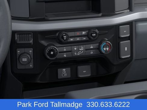 New 2025 Ford F550 4x4 Regular Cab Super Duty image 15
