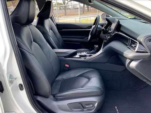 Certified 2022 Toyota Camry XSE image 8