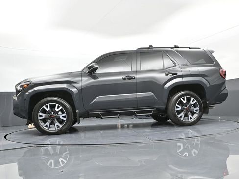 Used 2025 Toyota 4Runner TRD Sport image 34