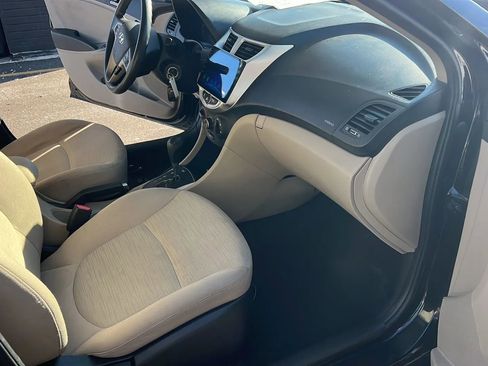 Used 2016 Hyundai Accent SE w/ Option Group 02 image 22