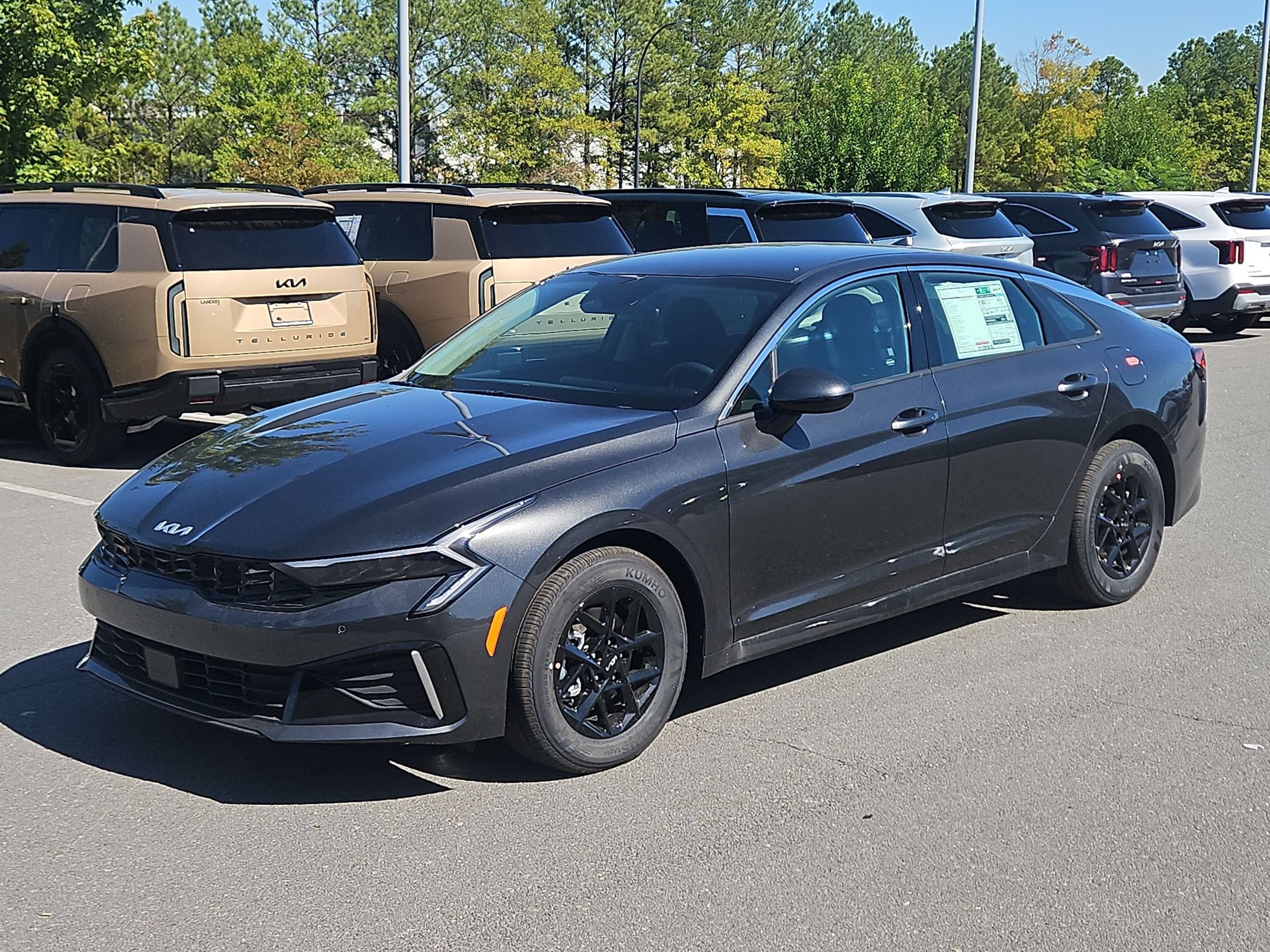 New 2026 Kia K5 LXS FWD image 3