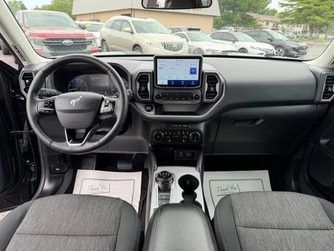 Used 2023 Ford Bronco Sport Big Bend w/ Convenience Package AWD/4WD image 2