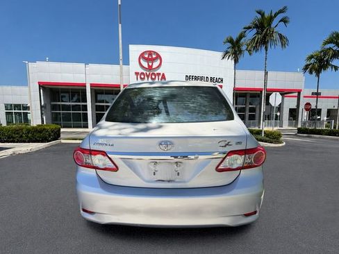 Used 2012 Toyota Corolla LE FWD image 9