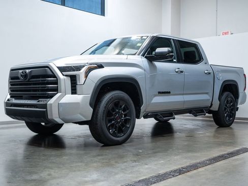 Used 2024 Toyota Tundra SR5 w/ SR5 Premium Package image 3