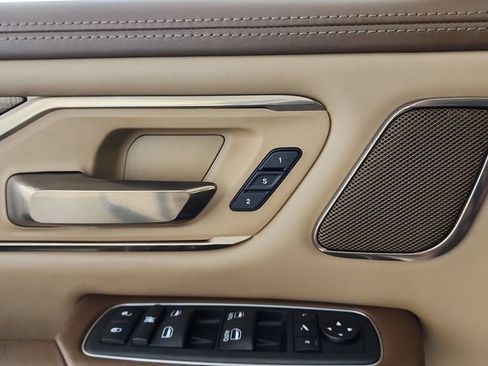 Used 2019 RAM 1500 Laramie Longhorn AWD/4WD image 25