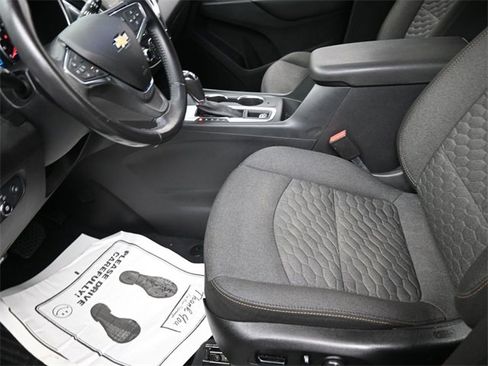 Used 2020 Chevrolet Equinox LT image 15