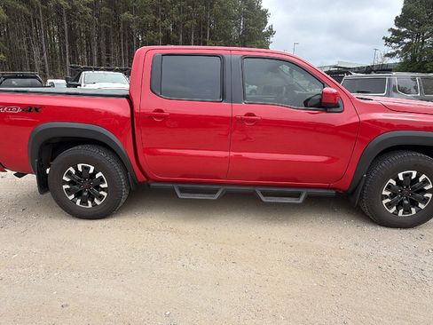 Used 2024 Nissan Frontier PRO-4X w/ Off-Road Protection Package AWD/4WD image 7