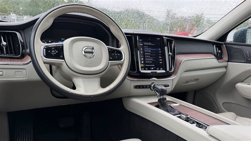 Used 2019 Volvo XC60 T6 Inscription w/ Protection Package AWD/4WD image 30